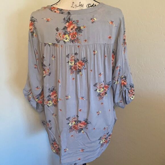 Torrid Blue Floral Design Semi Sheer High Low Top Boho Feminine - Picture 3 of 8